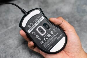 chuột có dây không sáng đèn 1